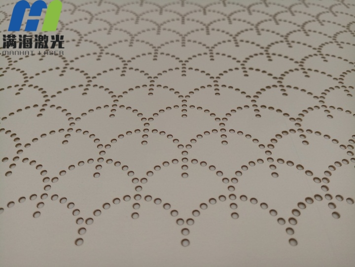 紙質手提袋卡紙（zhǐ）激光鏤空加工