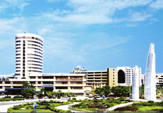 銀海酒店月餅包裝（zhuāng）盒激光雕刻窗花