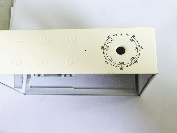 塑（sù）膠激光雕刻