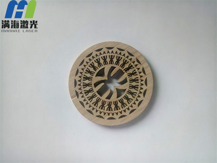 竹製杯墊高難度激光鏤（lòu）空
