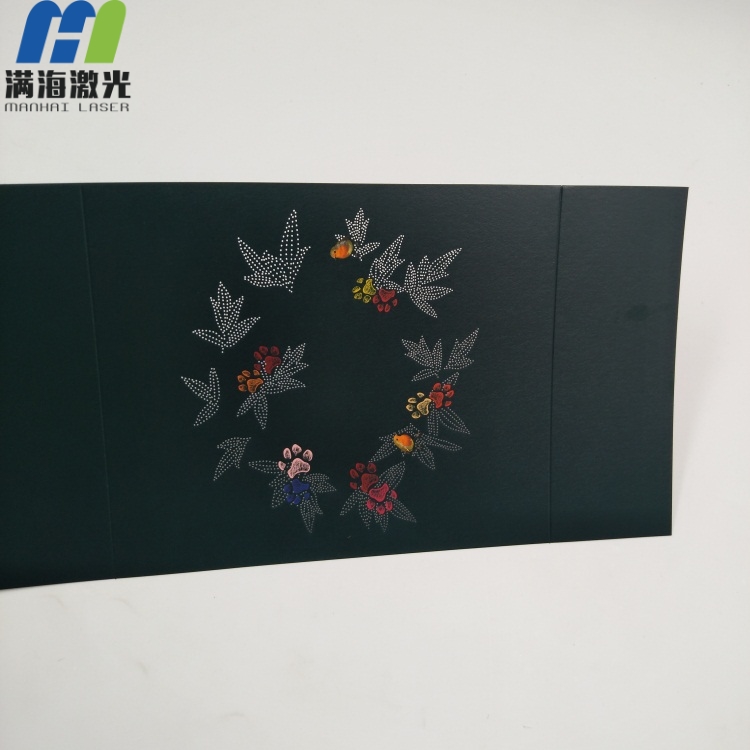 星巴克紙製品槽盒套高精度（dù）激光打孔