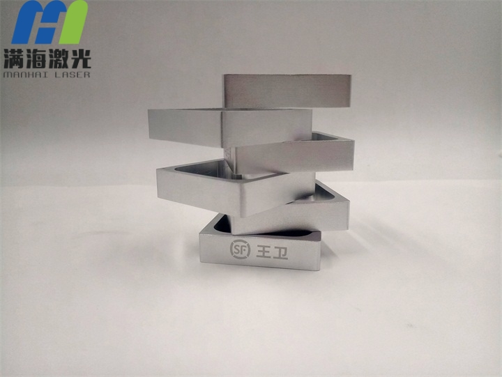 順豐快遞鋁製品精美筆筒訂製激光加工（gōng）