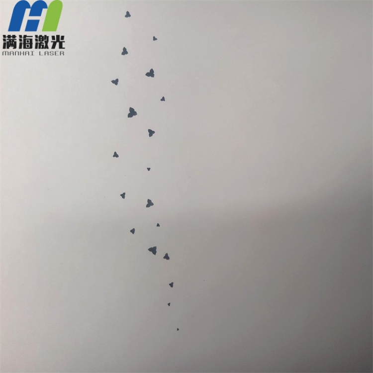 書本內頁卡紙激（jī）光鏤空加工