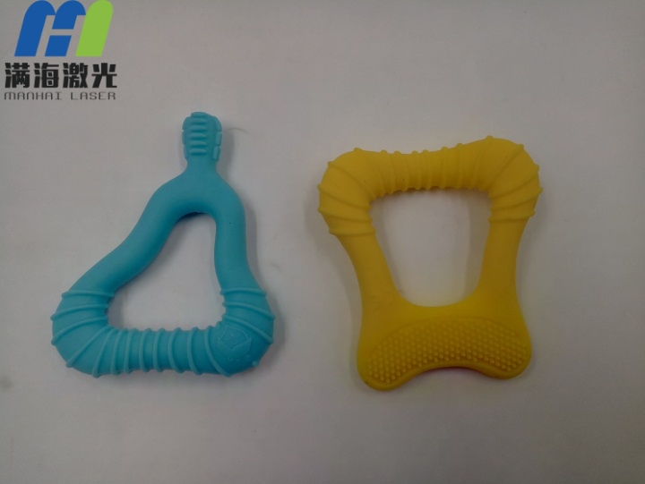 矽膠嬰兒磨牙棒激光打標加工
