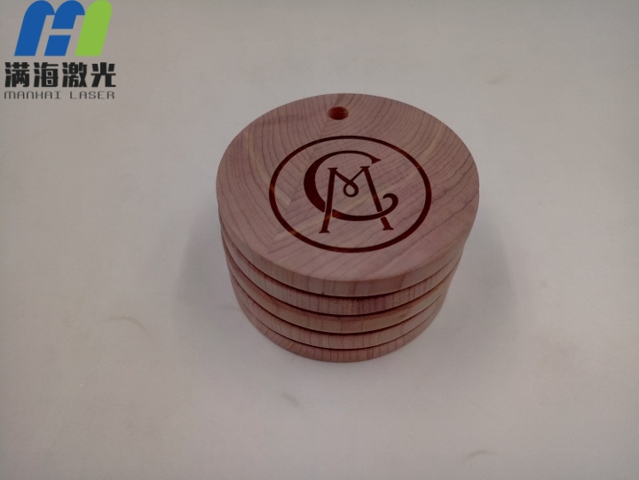 圓木掛牌激（jī）光刻字加工