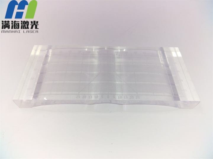 弧形亞克力底座激光（guāng）刻字