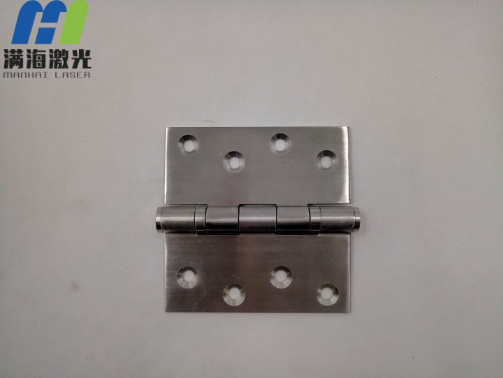 五（wǔ）金合（hé）頁激光打標加工