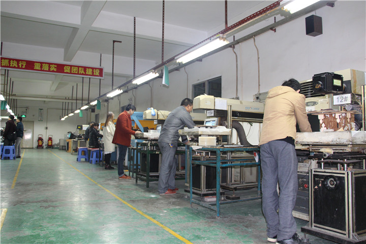 满海激光深圳一车间