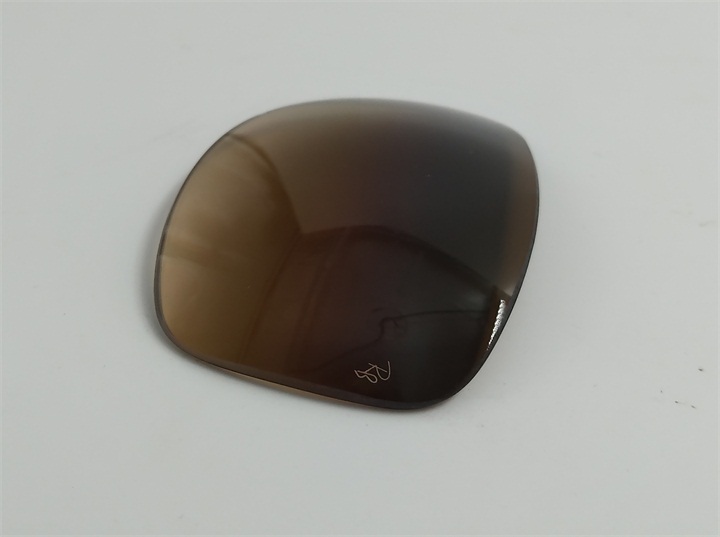 太陽眼鏡玻（bō）璃鏡片（piàn）激光鐳射