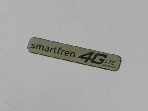 手機後蓋不鏽鋼貼片（piàn）激光刻（kè）字