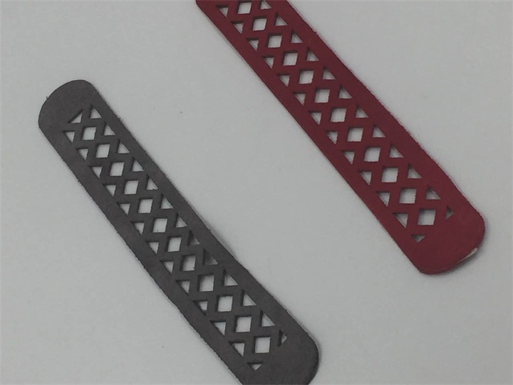 鞋麵皮革圖（tú）案激光切割